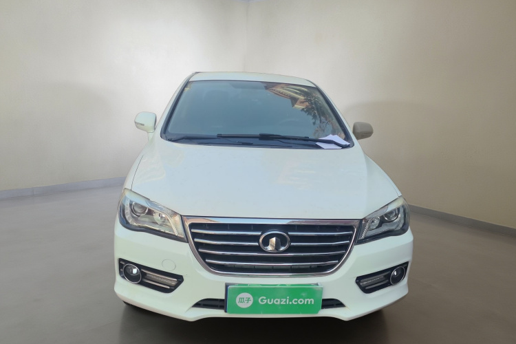 长城C50 2014款 升级版 1.5T 手动时尚型车身外观2