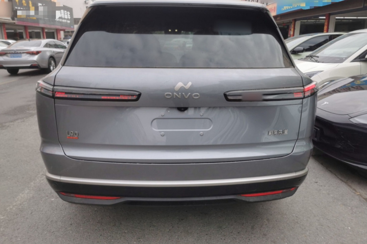 乐道L90 2025款 Ultra 六座版车身外观6004