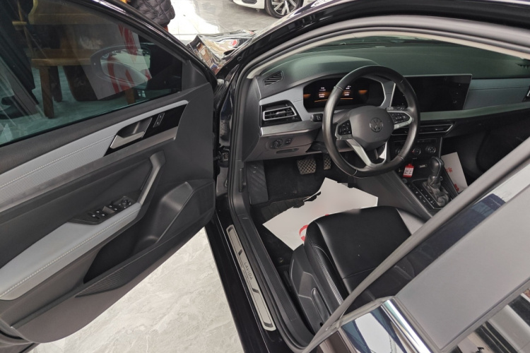 大众 朗逸 2023款 1.5L 自动满逸版中控内饰20