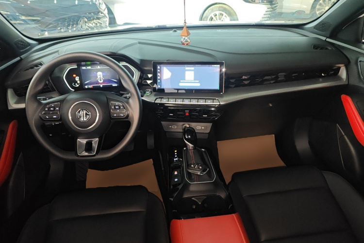 名爵 MG5 2023款 180DVVT CVT豪华版中控内饰12