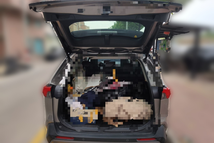 丰田 RAV4荣放 2020款 双擎 2.5L E-CVT四驱旗舰版中控内饰23