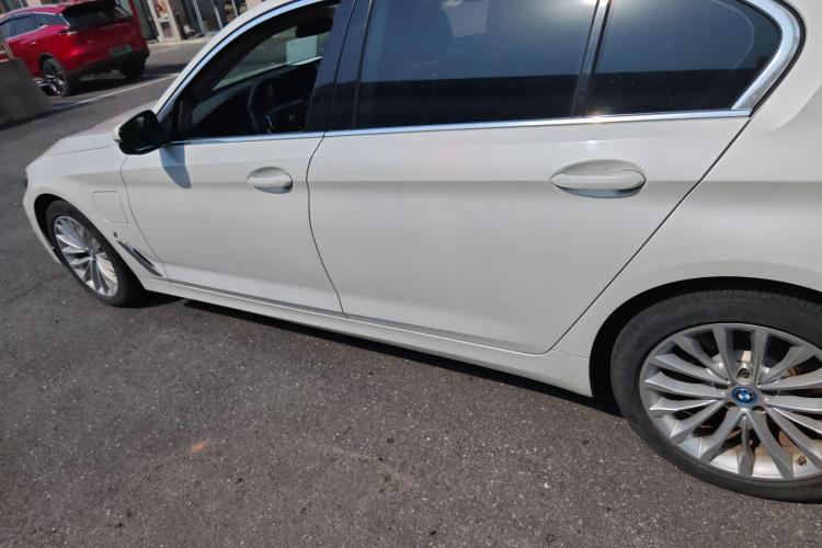 宝马5系新能源 2019款 改款 530Le 先锋版车身外观4