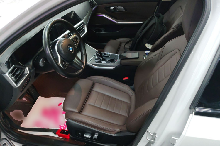 宝马3系 2021款 325Li M运动曜夜套装中控内饰19