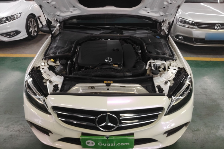 奔驰C级 2020款 C 260 运动版局部细节24