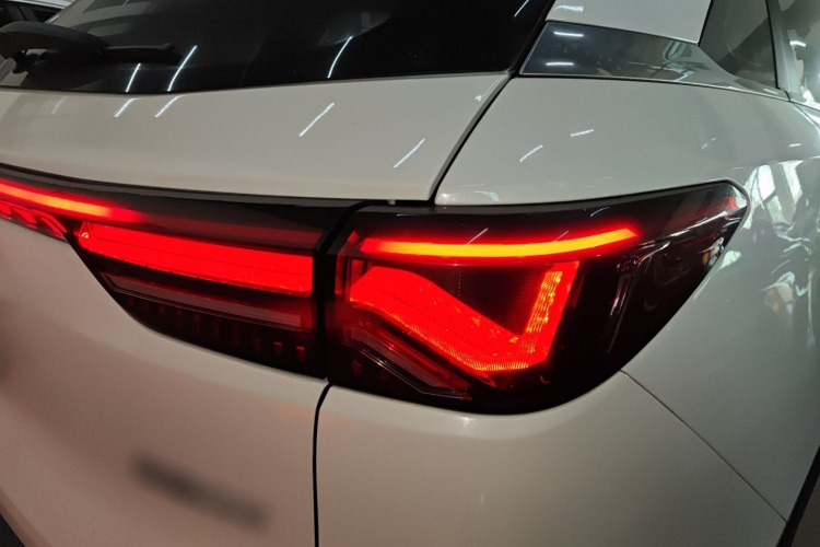 思皓QX 2021款 300T DCT豪华智联型车身外观9