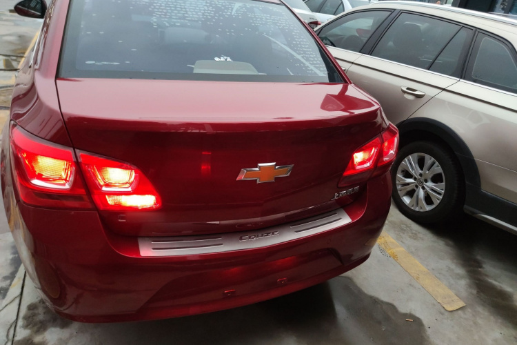 雪佛兰 科鲁兹 2015款 1.5L 经典 SE AT车身外观6004