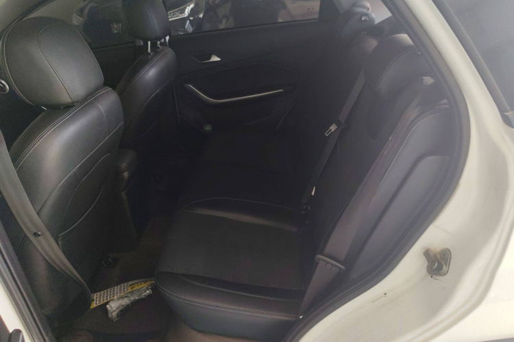 奇瑞 瑞虎3X 2018款 1.5L 手动精英版中控内饰7004