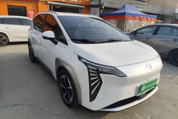 埃安 AION Y 2023款 Plus 510 智领版车身外观3