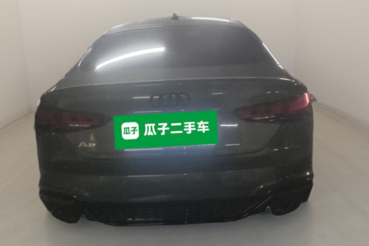 奥迪A5 2021款 Sportback 40 TFSI 时尚动感型车身外观6