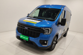 福特 全顺T8 2024款 T8 2.3T柴油自动中轴中顶6座多功能满配版2/2/2