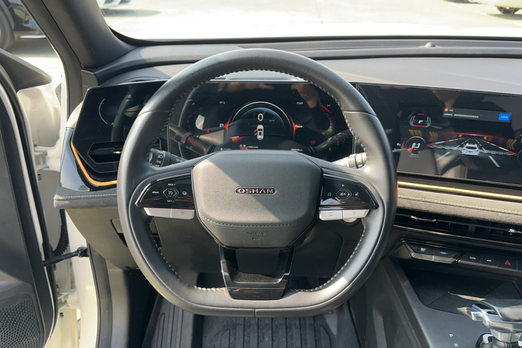 长安欧尚X5 PLUS 2023款 改款 1.5T DCT先锋型局部细节13