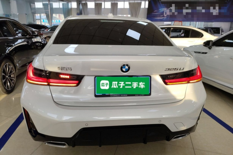 宝马3系 2025款 325Li M运动套装车身外观6004