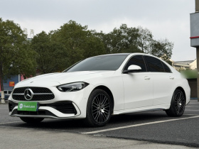 奔驰C级 2023款 C 260 L 运动版