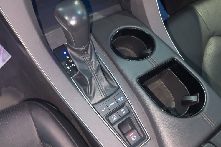 丰田 亚洲龙 2021款 2.5L 豪华版局部细节18