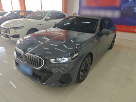 宝马5系 2024款 530Li 尊享型 M运动套装
