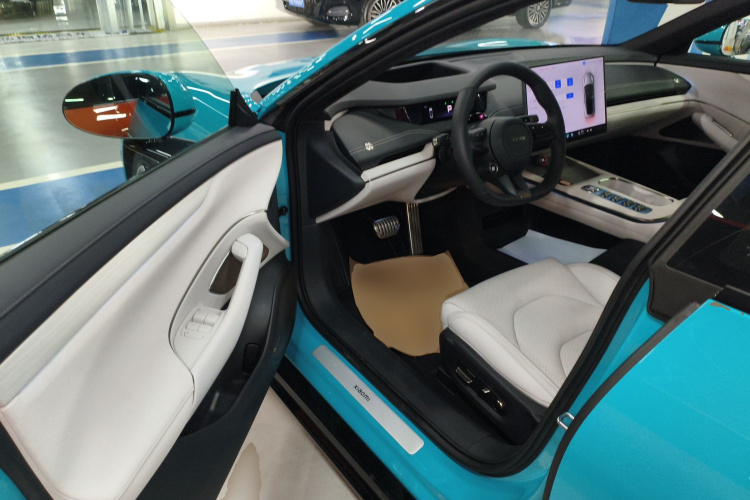 小米汽车 小米SU7 2024款 四驱超长续航高阶智驾Max版中控内饰7003