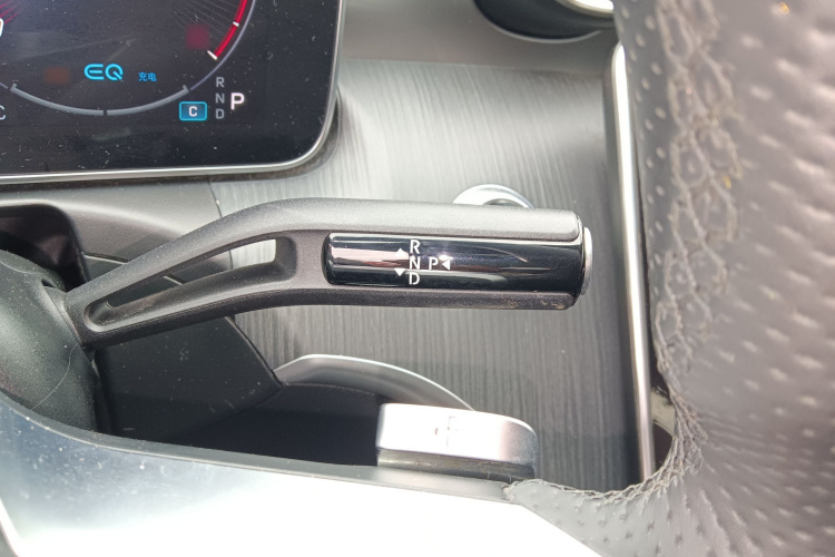 奔驰C级 2022款 改款 C 200 L 运动版局部细节18