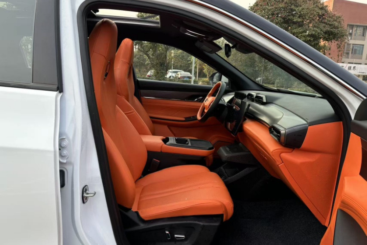 东风风神 风神L7新能源 2024款 205 Plus局部细节41