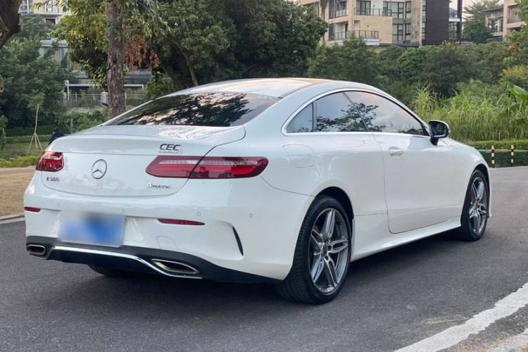 奔驰E级(进口) 2017款 E 200 4MATIC 轿跑车车身外观6009
