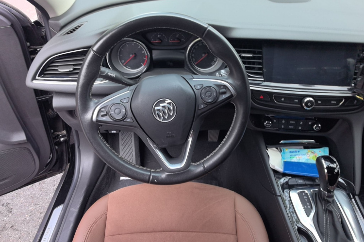 别克 君威 2019款 20T 精英型 国VI局部细节13