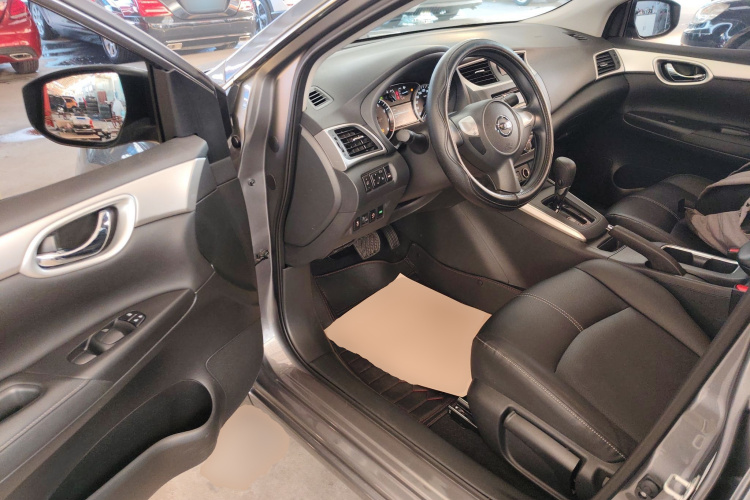 日产 轩逸 2022款 经典 1.6XE CVT舒适版中控内饰20