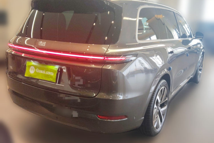 理想汽车 理想L9 2022款 Max车身外观7