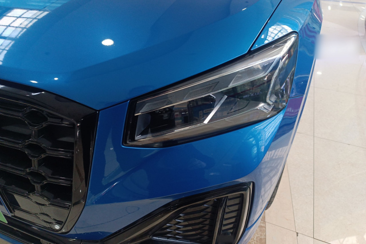奥迪Q2L 2022款 35 TFSI 进取动感型局部细节36