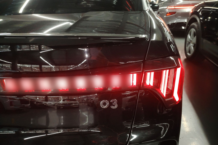 领克03 2025款 1.5TD DCT冠军版Pro车身外观9