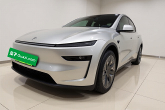 特斯拉 Model Y L 2025款 长续航全轮驱动版