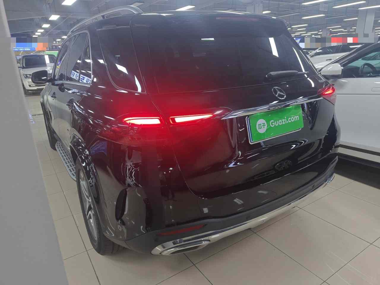 奔驰GLE 2024款 GLE 450 4MATIC 动感型(3)