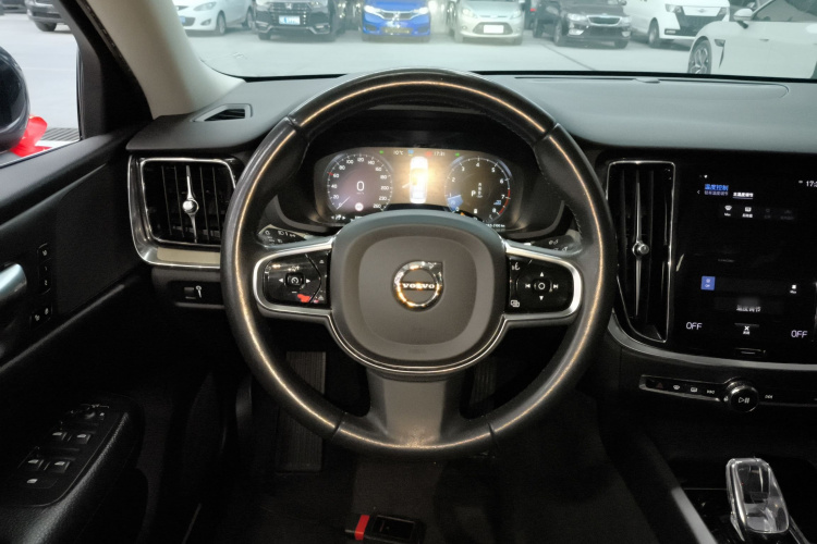 沃尔沃S60 2022款 B4 智远豪华版局部细节13