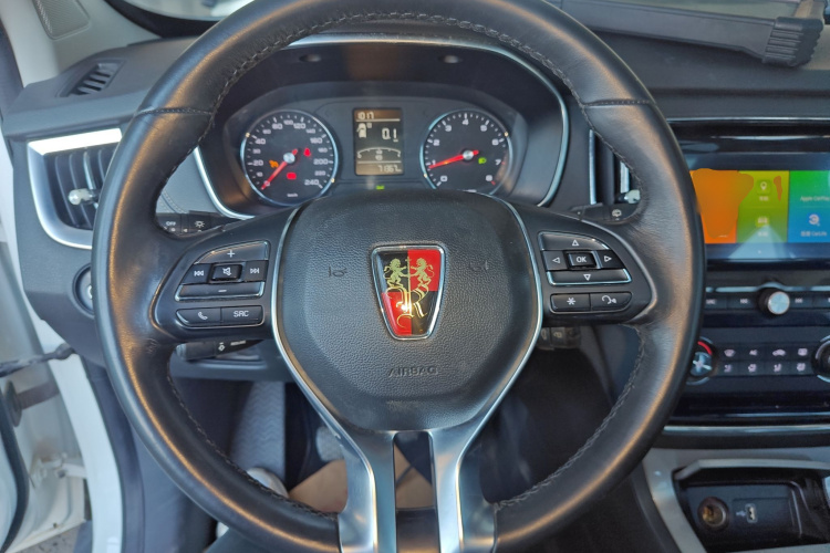 荣威RX5 2018款 20T 两驱手动旗舰版中控内饰13