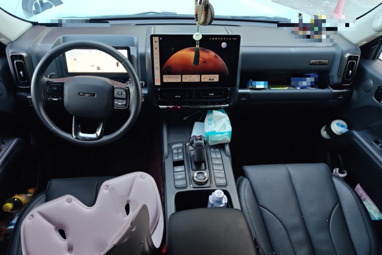 哈弗H9 2024款 2.0T 汽油四驱极境版中控内饰12