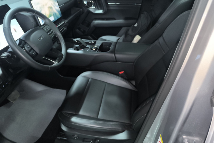 哈弗大狗 PLUS 新能源 2024款 Hi4 102km 潮电版Plus中控内饰19