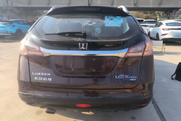 纳智捷 优6 SUV 2016款 1.8T 风尚超值型车身外观6