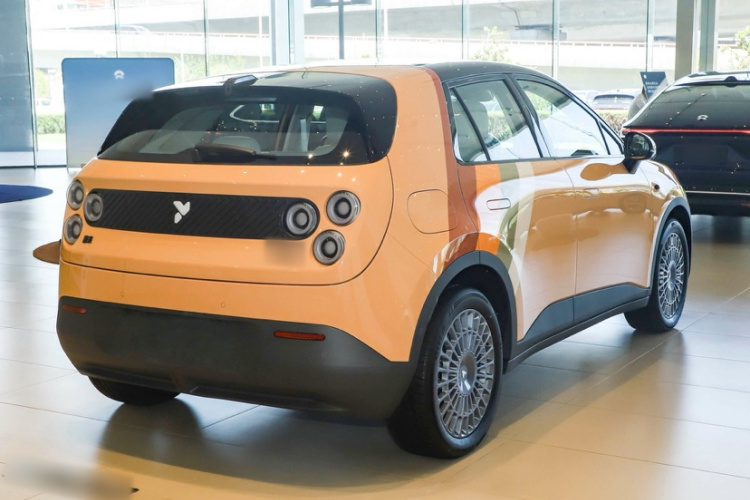 firefly萤火虫 2025款 游牧美拉德特别版车身外观6005