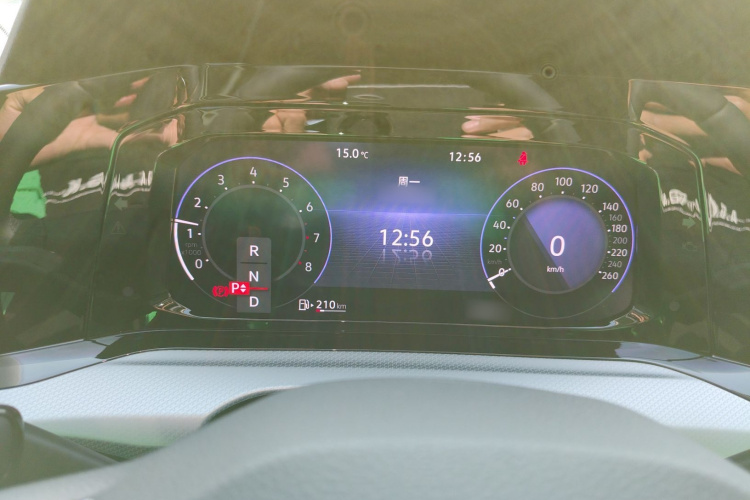 大众 高尔夫 2024款 280TSI DSG Pro 50年传奇版局部细节14