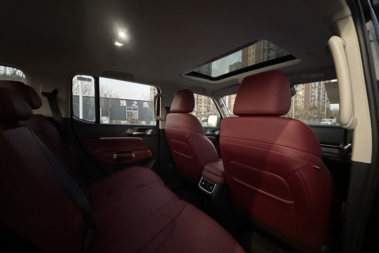 坦克300新能源 2025款 Hi4-T中控内饰7006