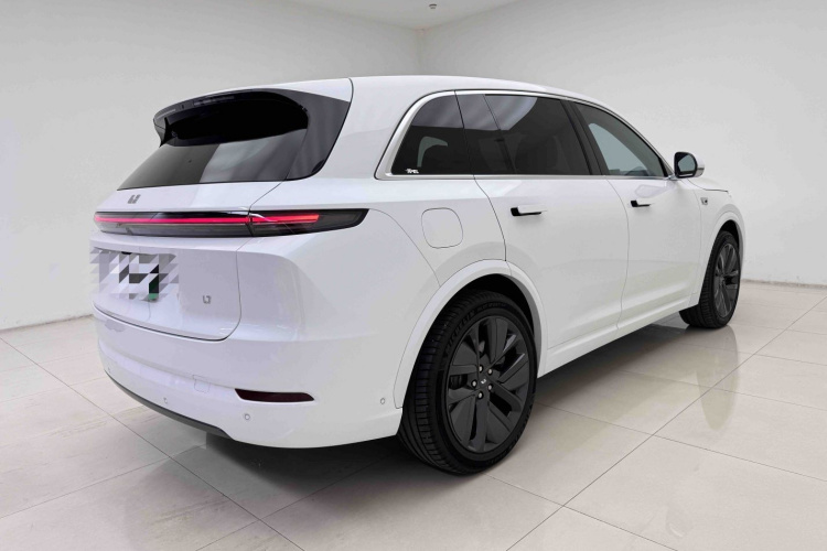 理想汽车 理想L7 2024款 Ultra车身外观6003