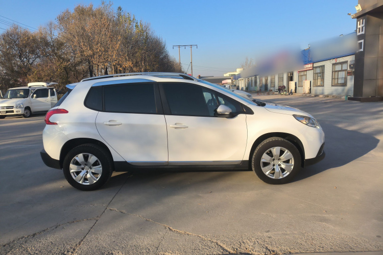 标致2008 2014款 1.6L 自动时尚版车身外观6002