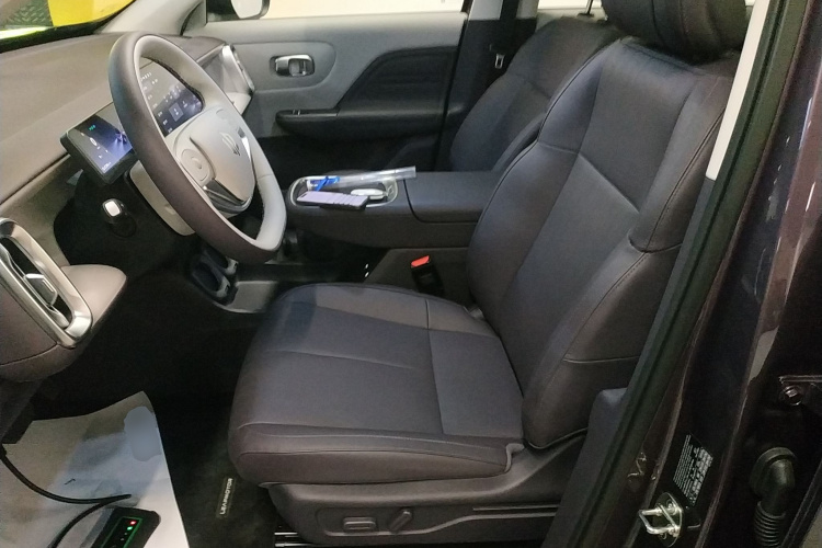 零跑汽车 零跑B10 2025款 510悦享版局部细节19