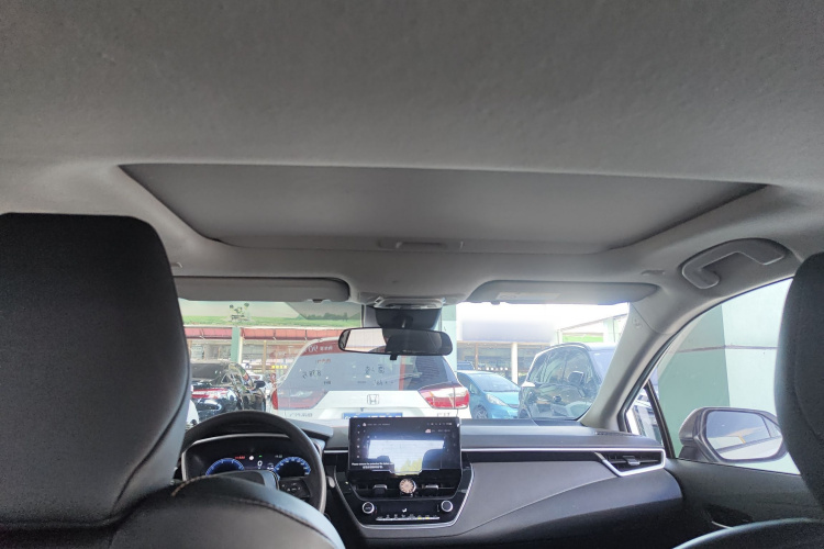 丰田 雷凌 2023款 智能电混双擎 1.8L 运动版中控内饰22