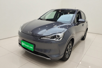 哪吒汽车 哪吒V 2022款 潮 300 Lite 磷酸铁锂