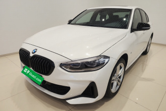 宝马1系 2021款 改款 120i M运动曜夜版