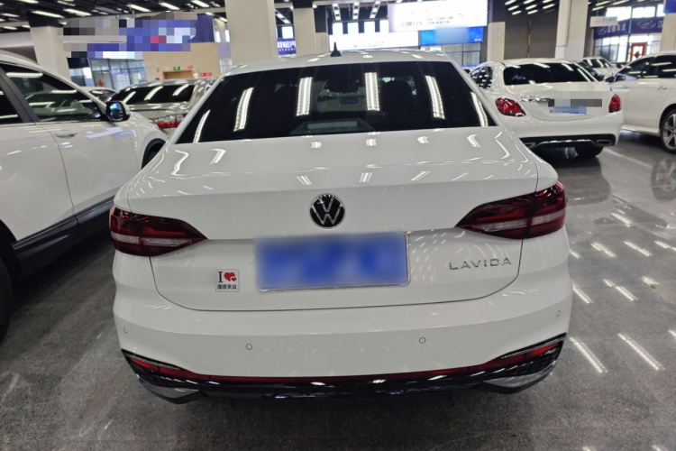 大众 朗逸 2024款 1.5L 自动星空五百万版车身外观6