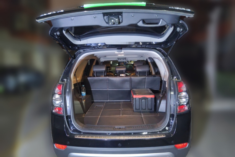 雪佛兰 科帕奇 2014款 2.4L 四驱旗舰版 7座中控内饰23