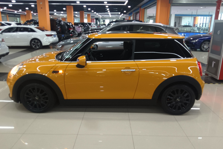 MINI 2016款 1.2T ONE 先锋派车身外观6003