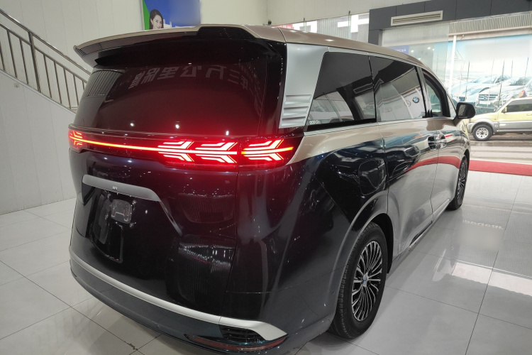 腾势D9 2022款 DM-i 970 四驱旗舰型车身外观6005