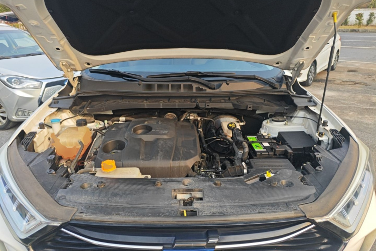 长安欧尚X7 2020款 1.5T 自动尊享型机舱底盘24