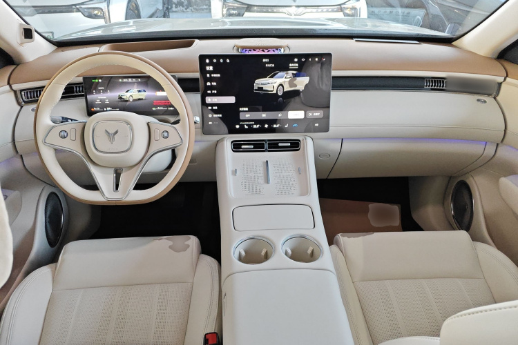 岚图汽车 岚图FREE 2025款 FREE+ 后驱乾崑版中控内饰12